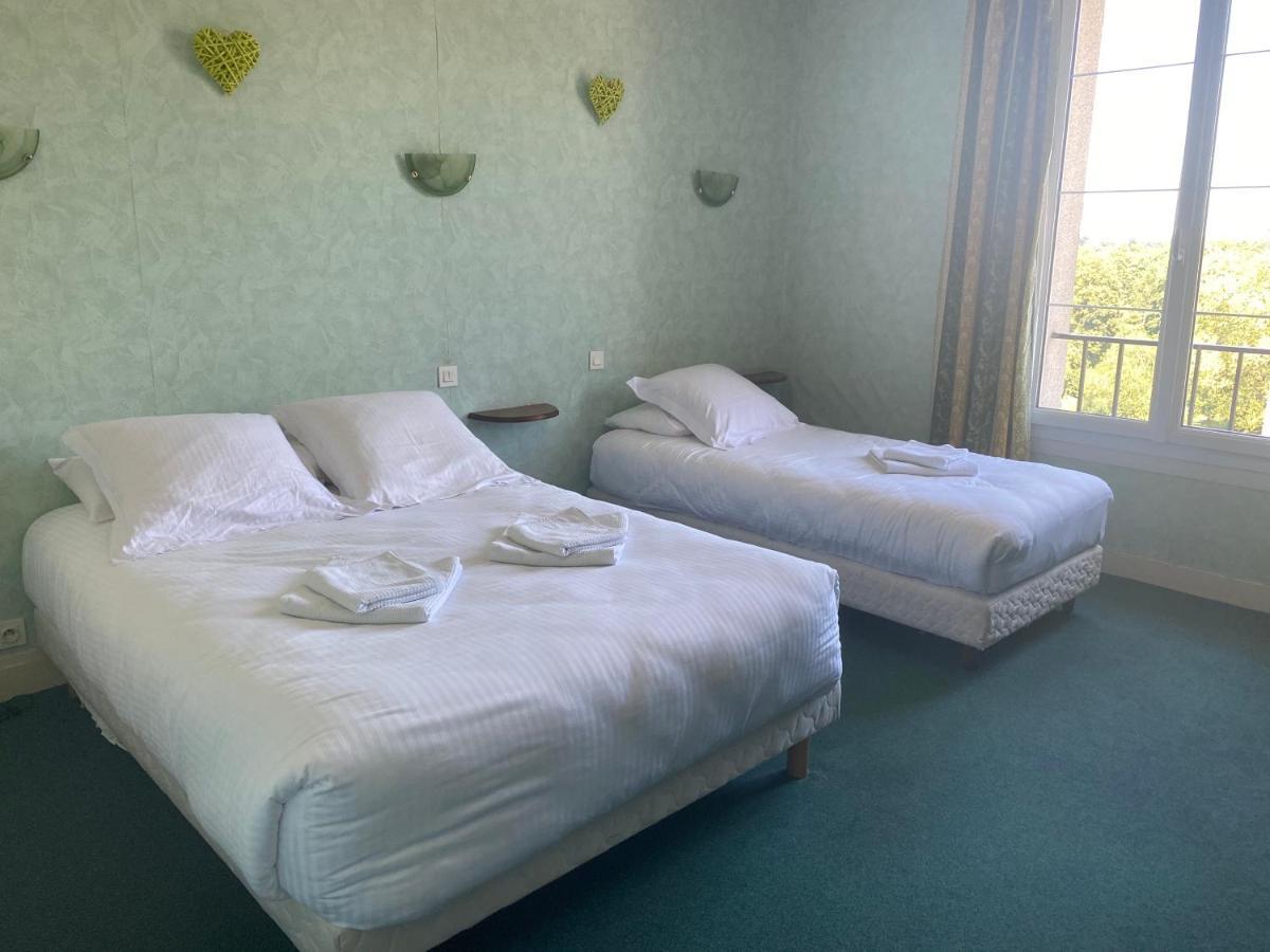 Hotel De La Poste فاليز المظهر الخارجي الصورة