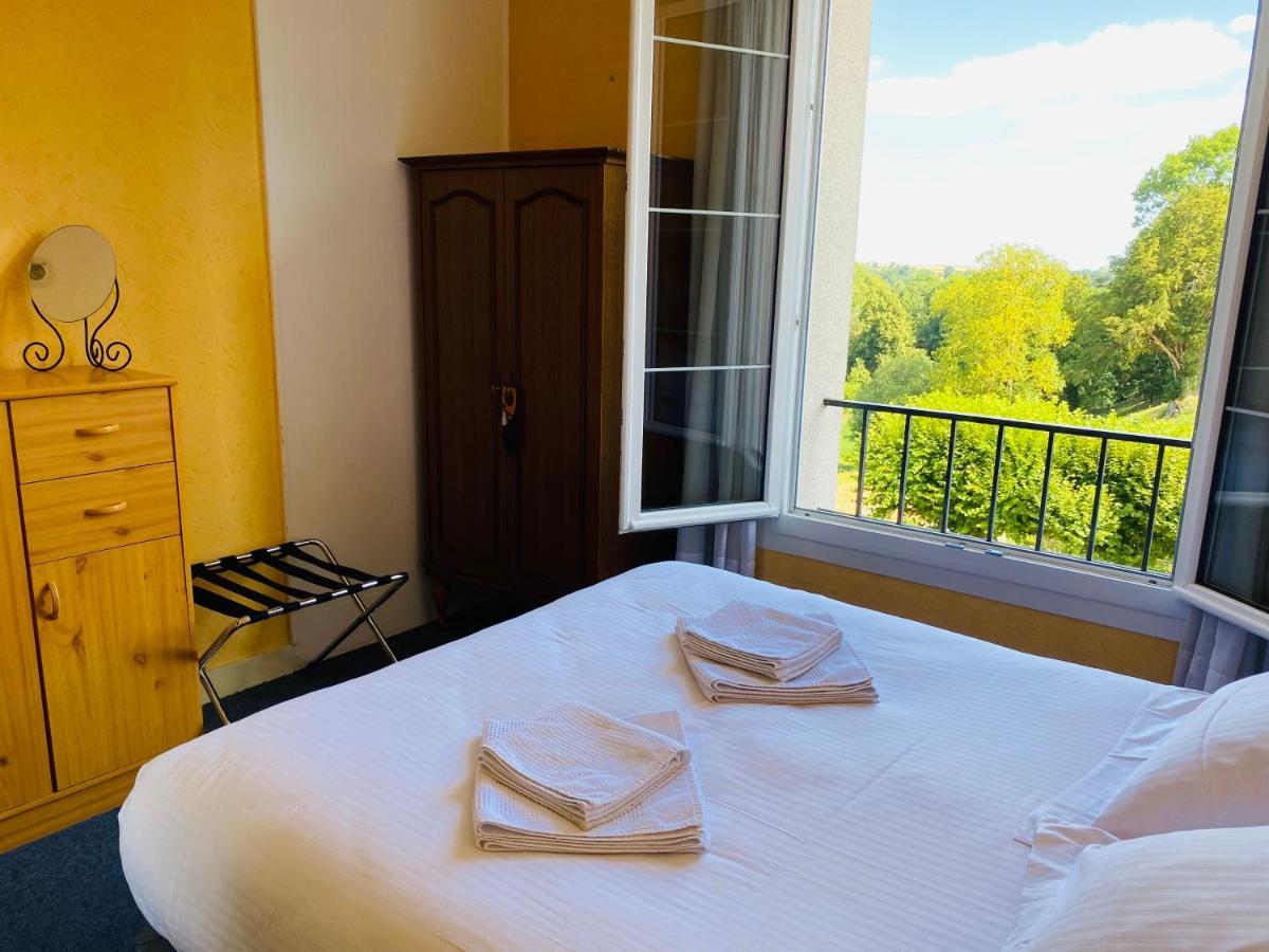 Hotel De La Poste فاليز المظهر الخارجي الصورة