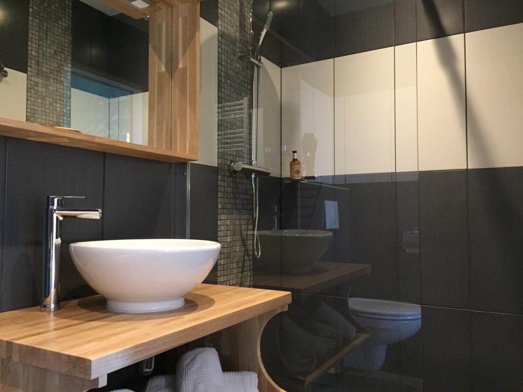 Hotel De La Poste فاليز المظهر الخارجي الصورة